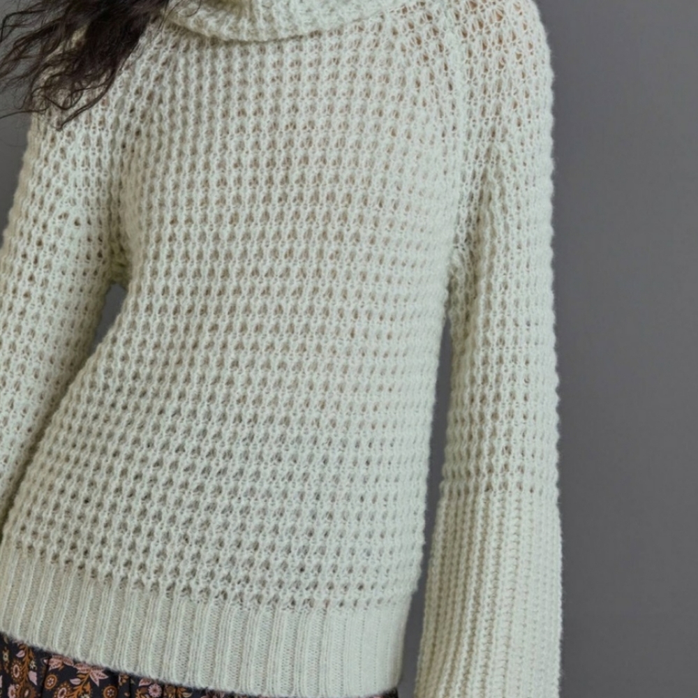 Maeve sweater